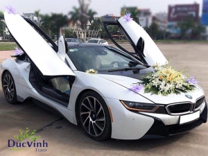 Cho thuê xe cưới BMW I8